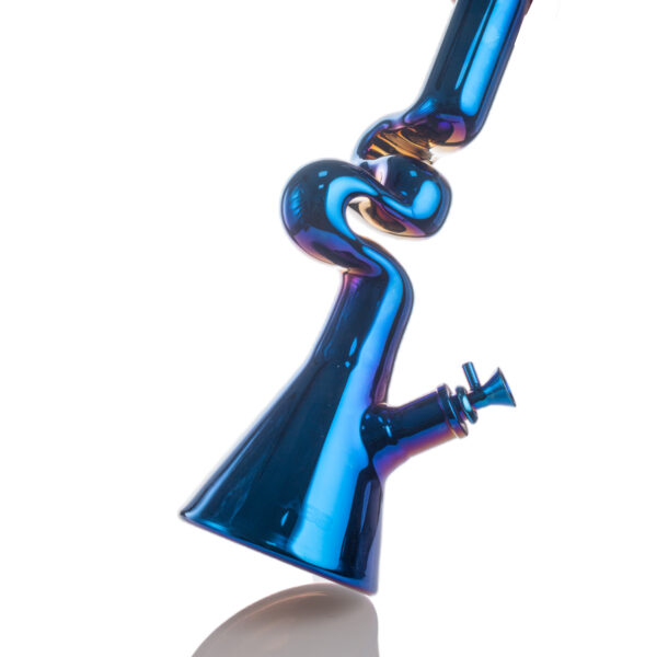 Swirl-Neck Plated Glass Bong - Image 9